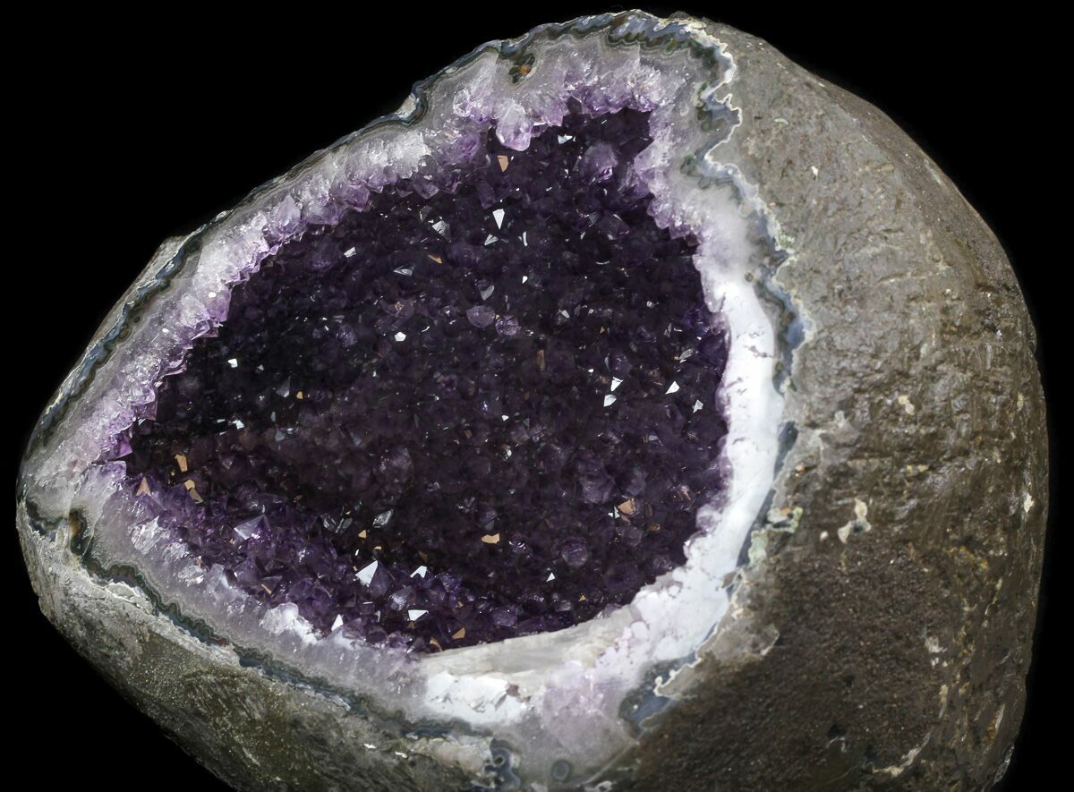 fake amethyst geode in china